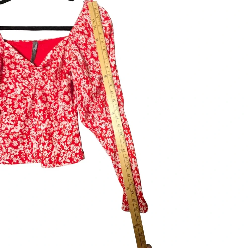 Anthropologie Red Floral Puff Sleeve Sweetheart Cropped Blouse Sz S Romance Boho